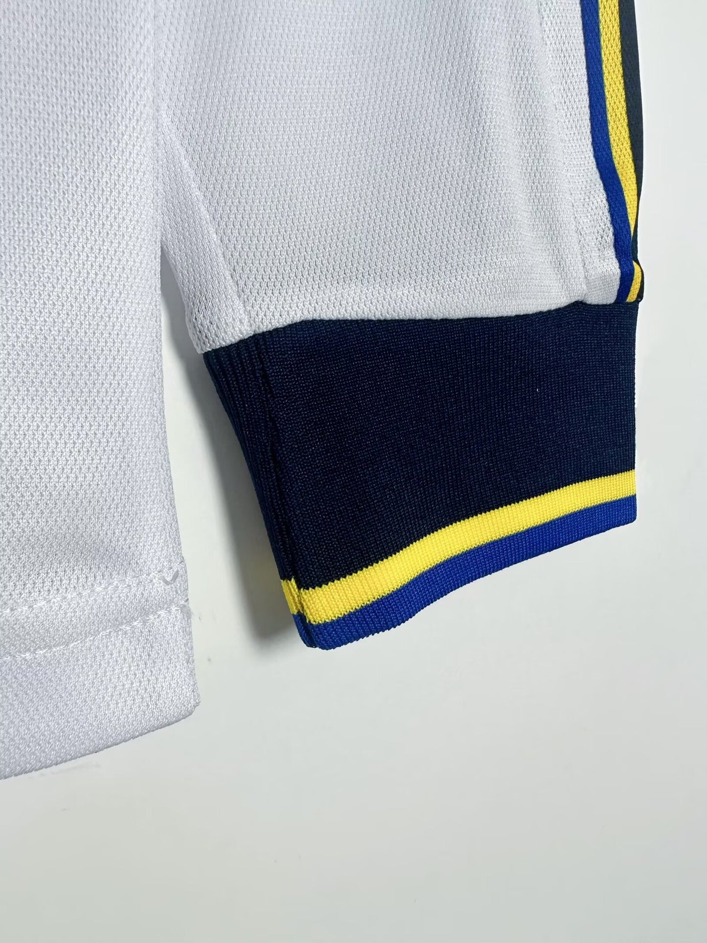 Man's Retro Jersey Parma Calcio Team Away - 2002/03