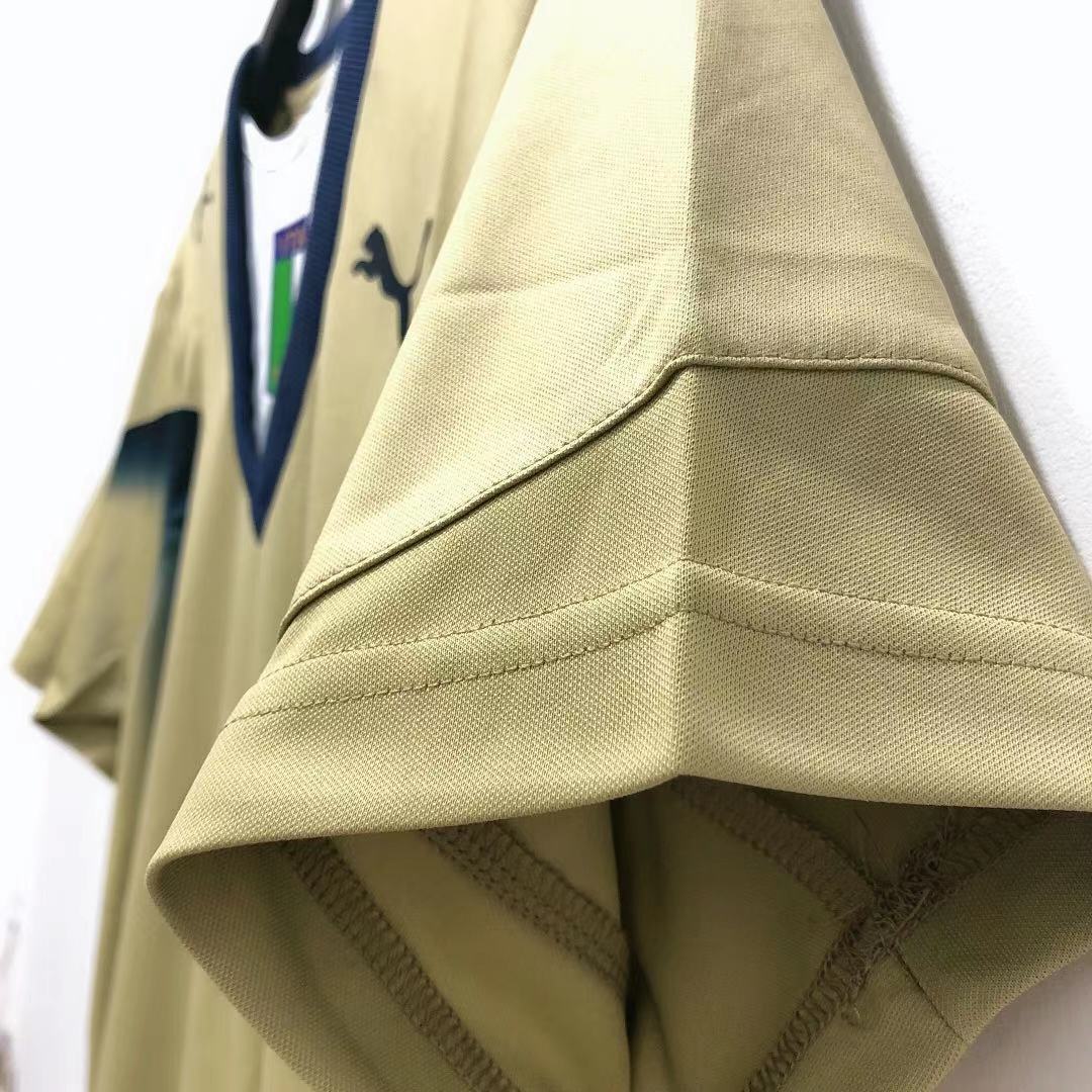 Man's Retro Jersey Italy National Team Golden GK - 2006