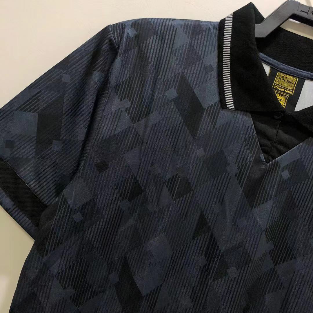 Man's Retro Jersey England National Team Black - 1990