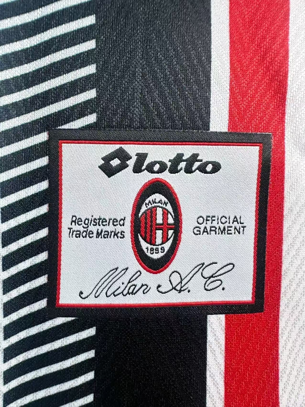 Man's Retro Jersey Milan Team Away - 1997/98