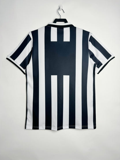Man's Retro Jersey Juventus Team Home - 1994/95