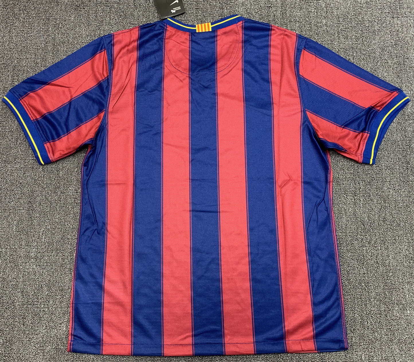 Man's Retro Jersey Barcelona Team Home - 2009/10