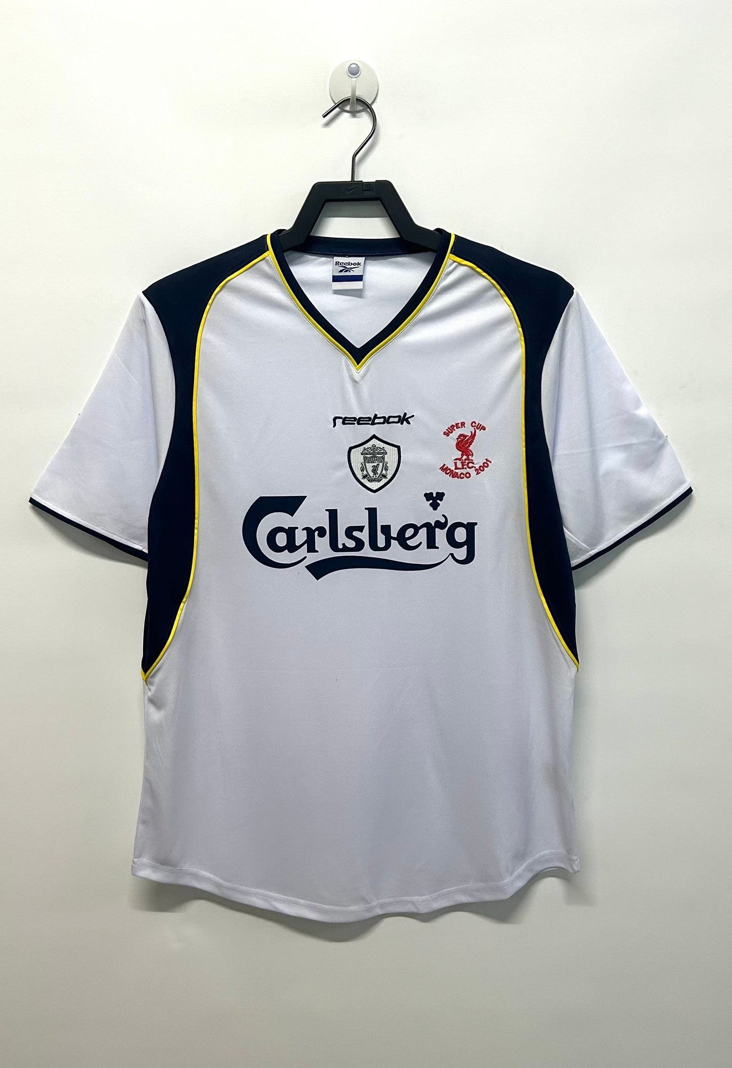 Man's Retro Jersey Liverpool Team Away - 2001/2002