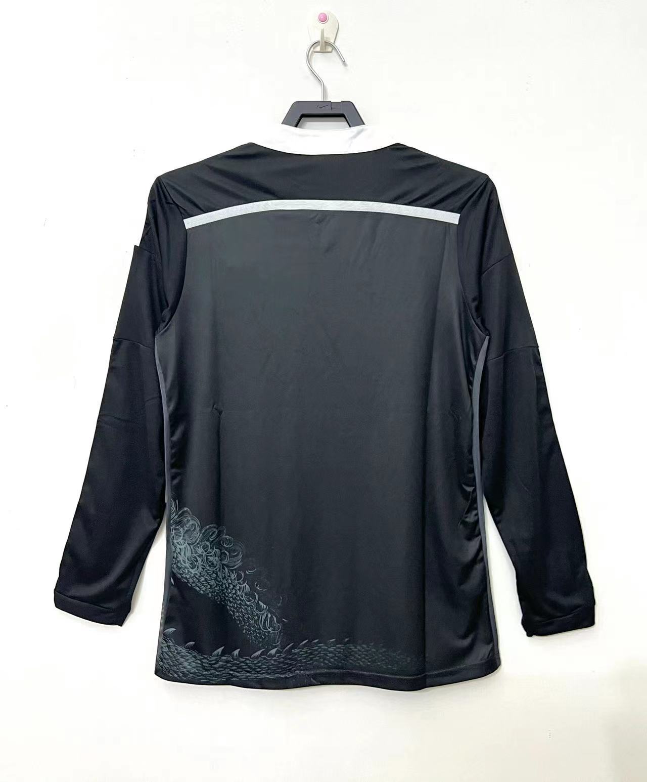 Man's Retro Long Sleeve Real Madrid Team - 2014/15
