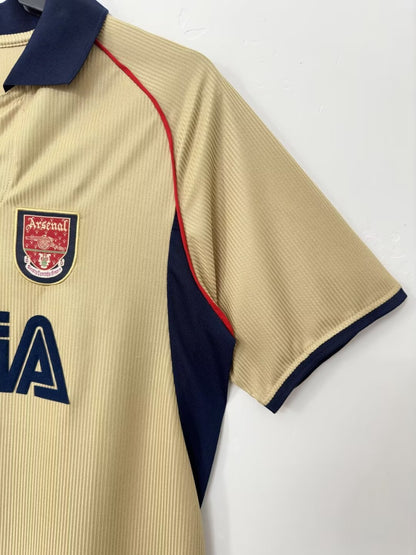Man's Retro Jersey Arsenal Team - 2001/02