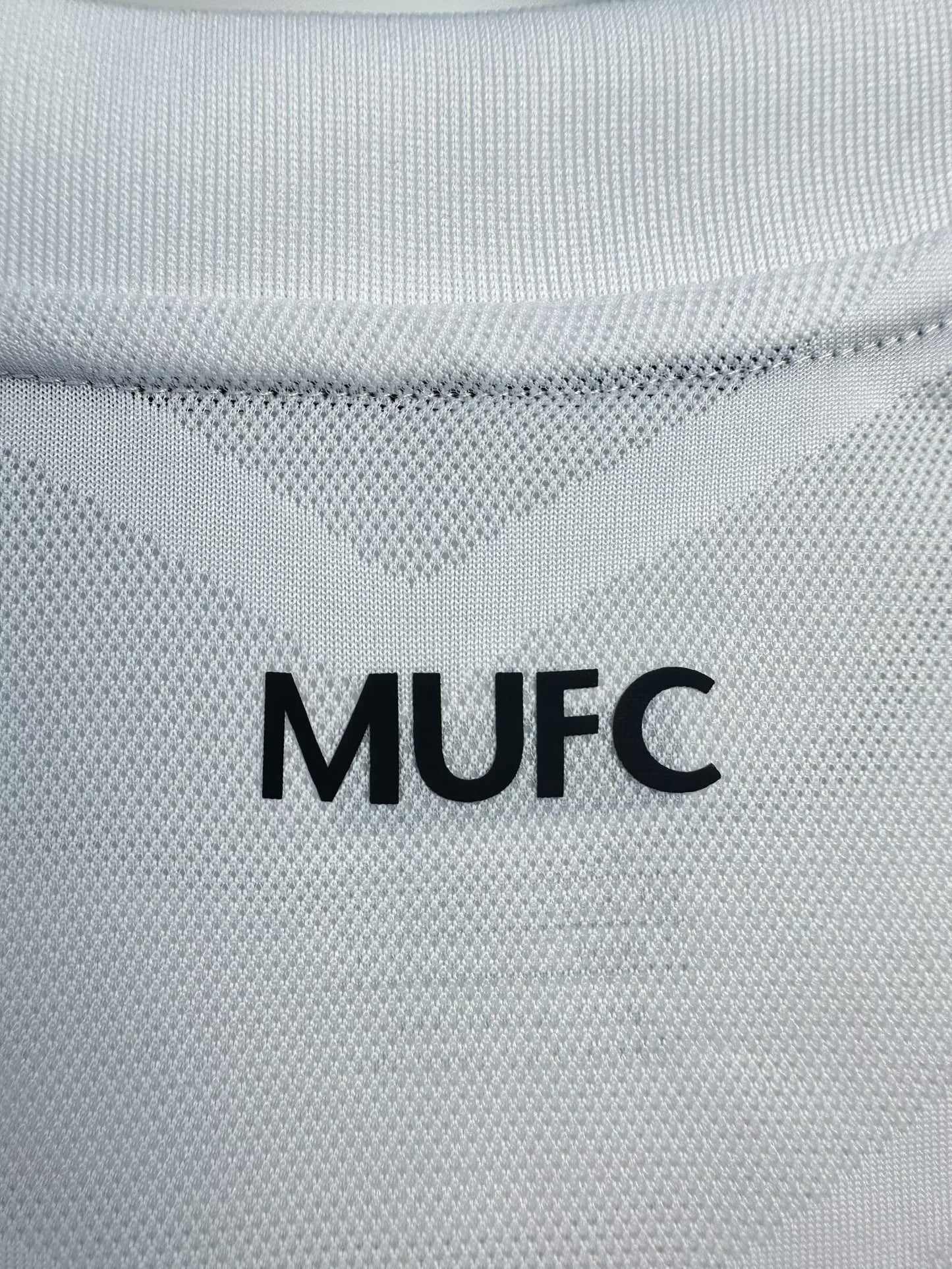 Retro Long Sleeve Manchester United Away  - 2010/11