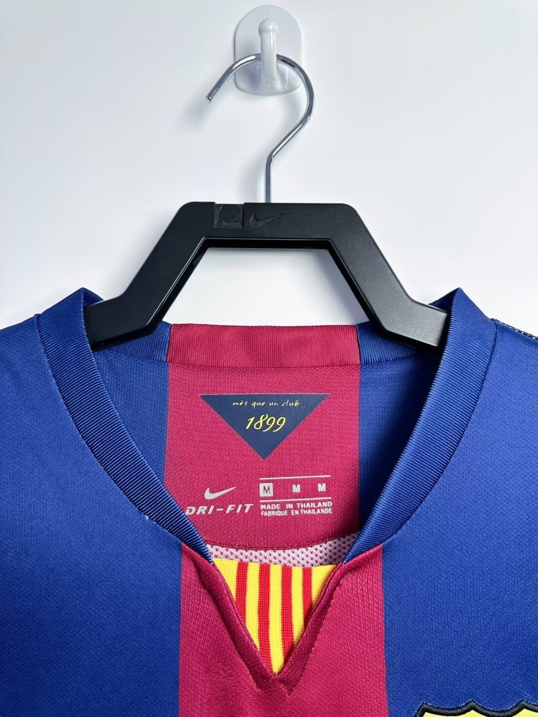 Man's Retro Long Sleeve Barcelona Team - 2014/15