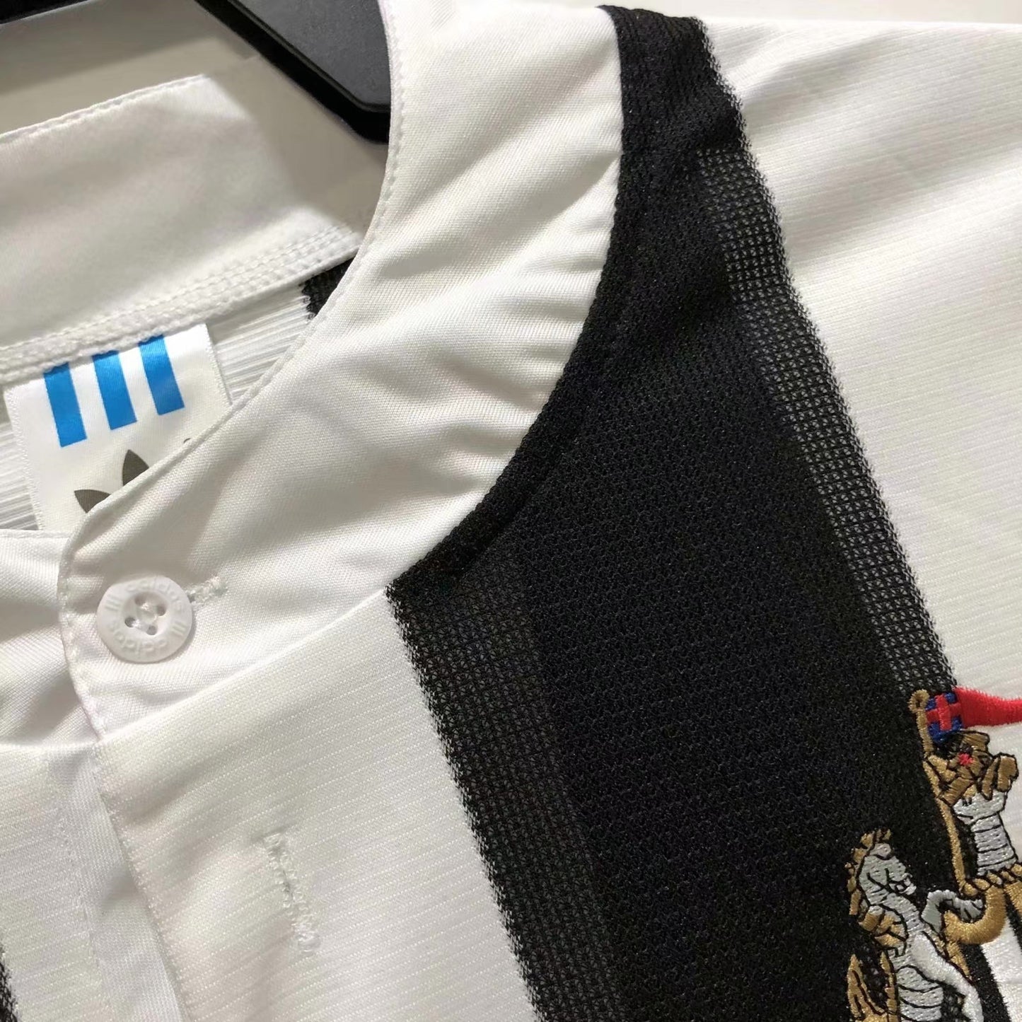 Man's Retro Long Sleeve Newcastle Team - 1995/97