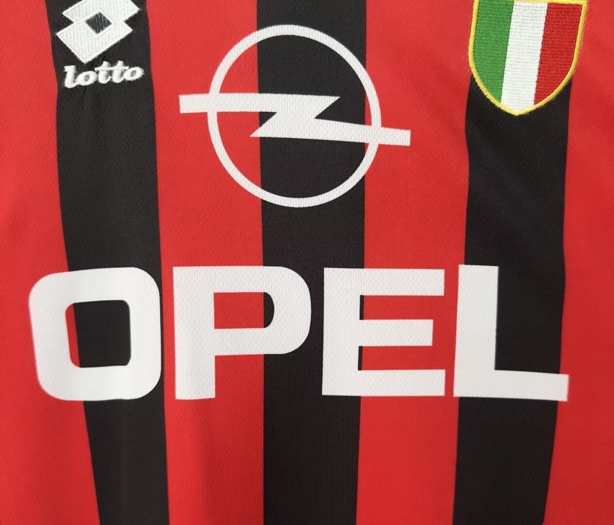 Man's Retro Jersey Milan Team Home- 1996/1997