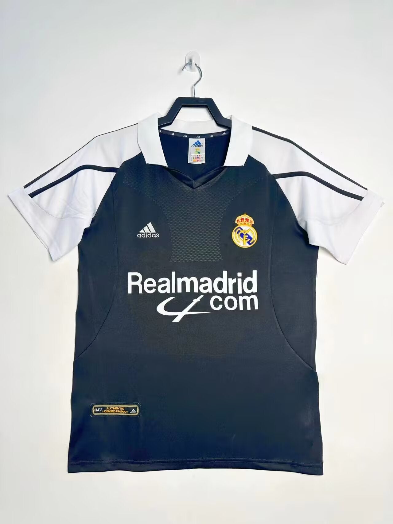 Man's Retro Jersey Real Madrid Team  Away - 2001/2002