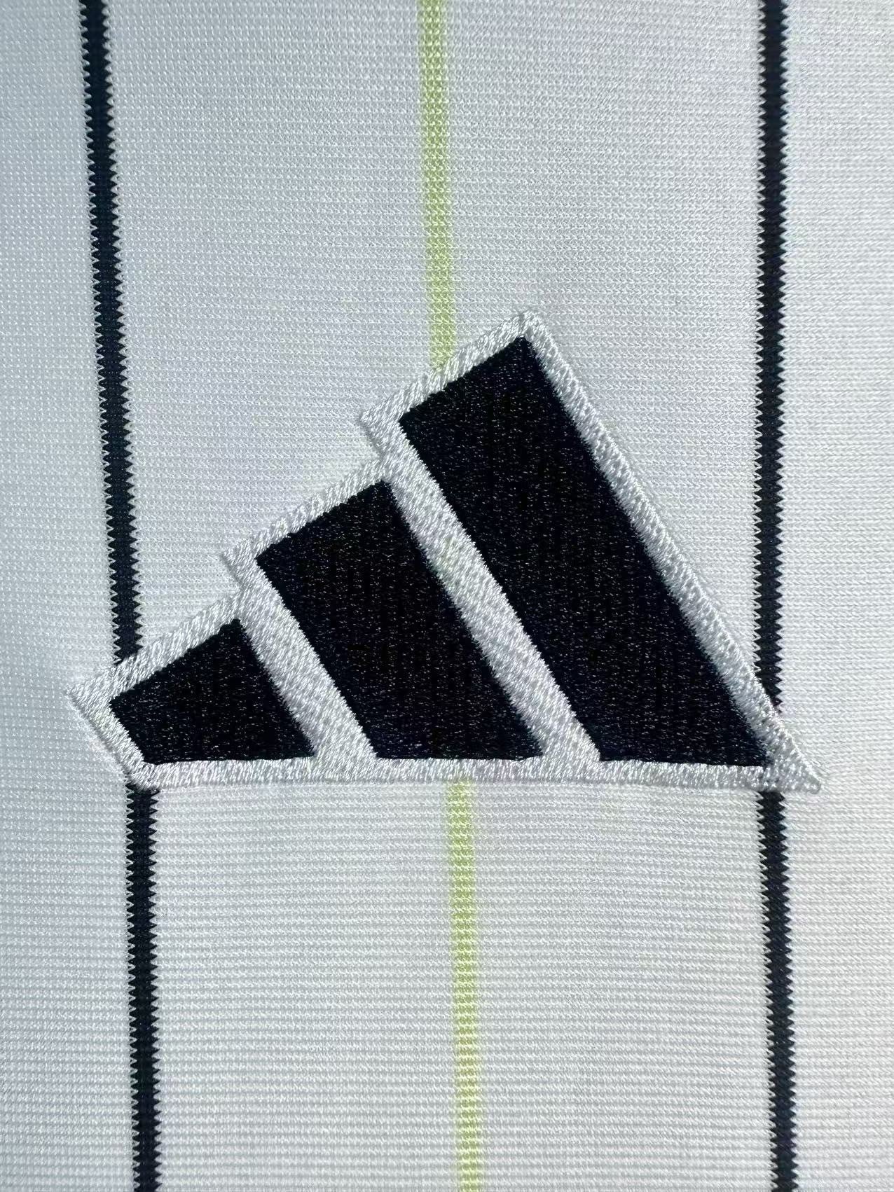 Man's Retro Jersey Real Madrid Team Baseball - 2025
