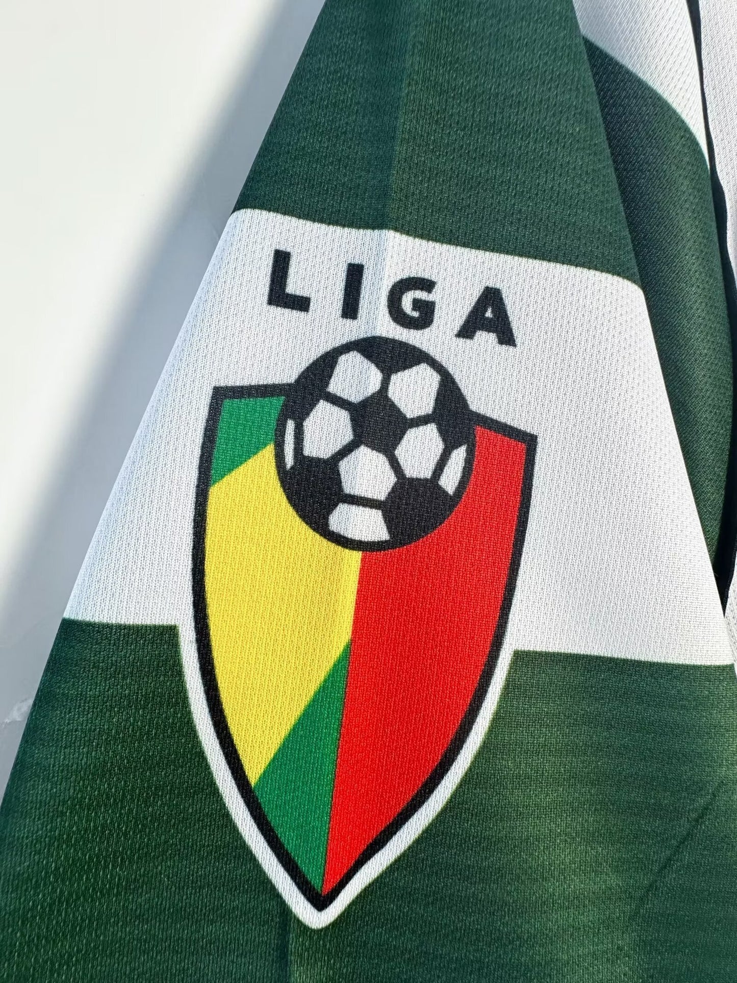 Man's Retro Long Sleeve Lisboa Team Home - 2001/03