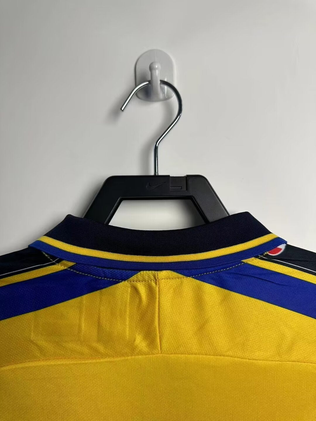 Man's Retro Jersey Parma Calcio Team Home - 1999/00