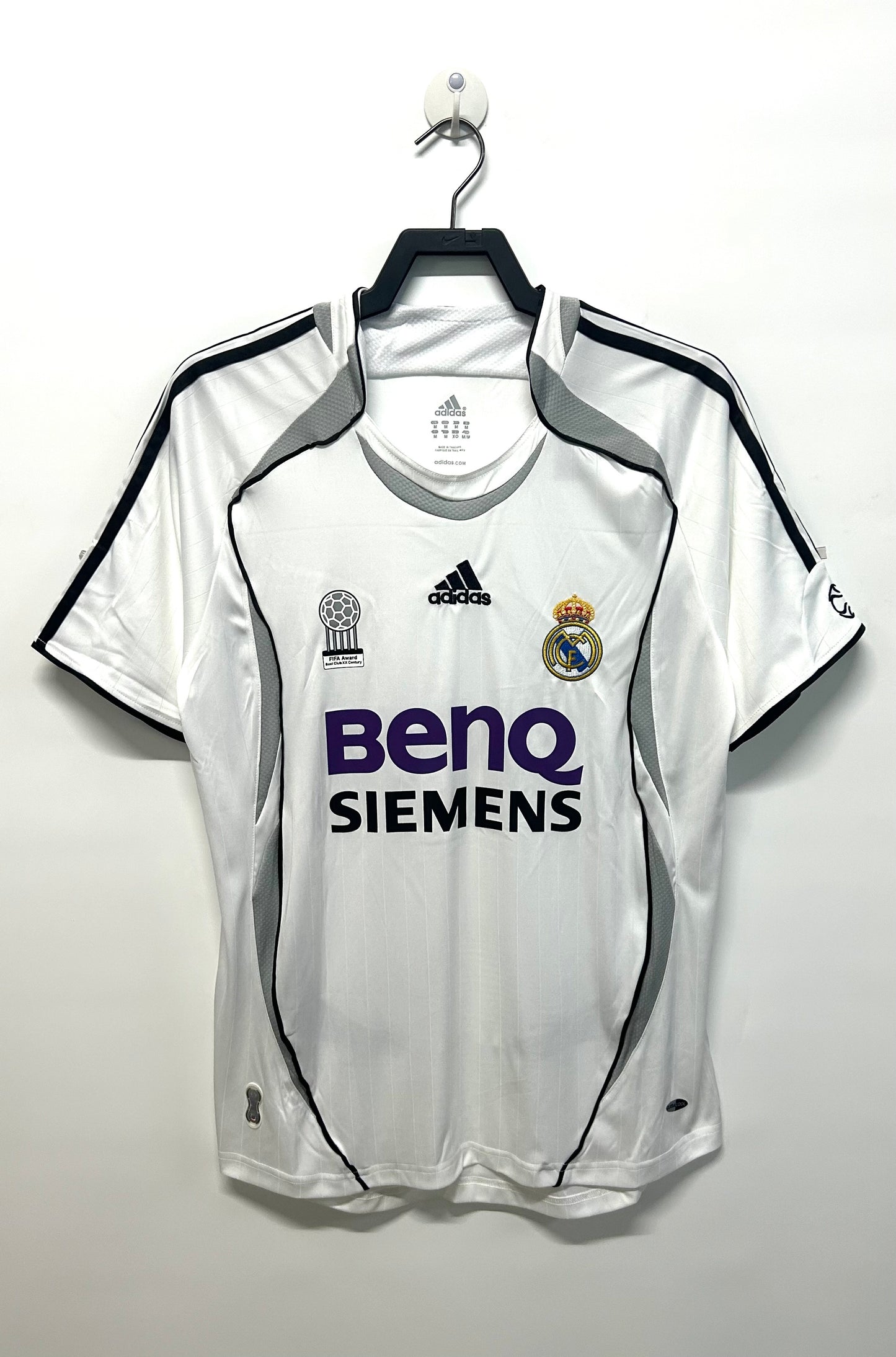 Man's Retro Jersey Real Madrid Team - 2006/2007