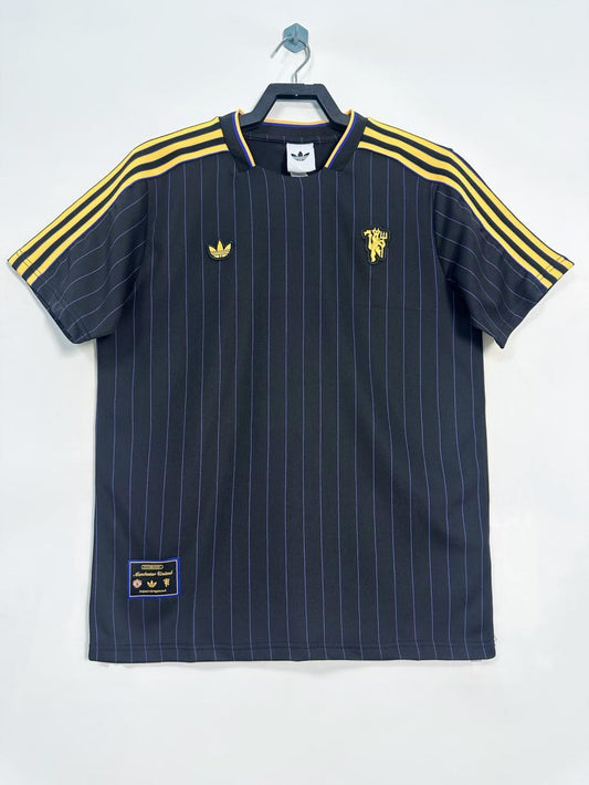 Man's Retro Jersey Manchester United Team Cultural Jersey Black - 2025/26