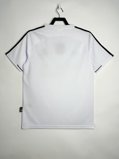 Man's Retro Jersey Real Madrid Team Home - 2003/2004