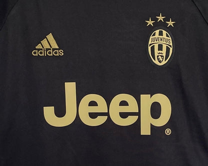 Man's Retro Jersey Juventus Team - 2015/16