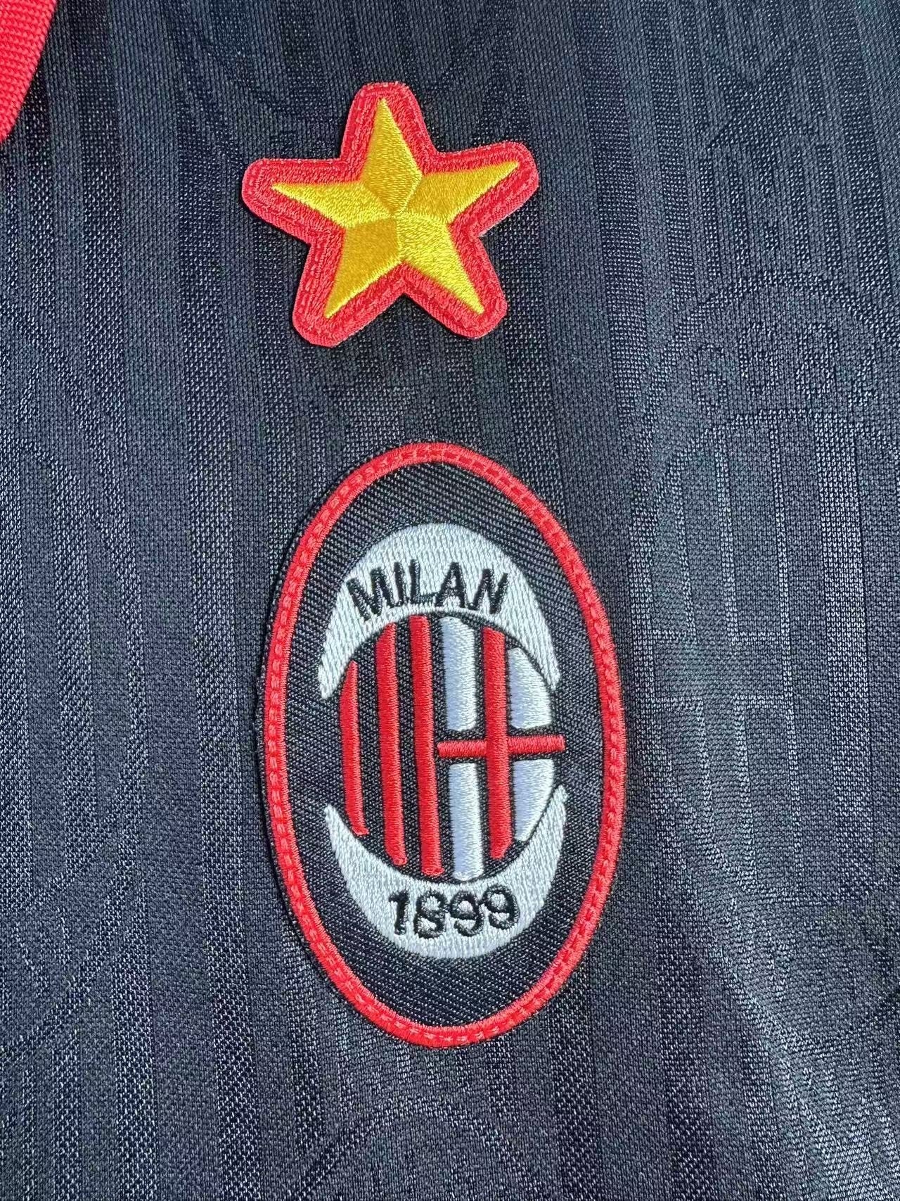 Man's Retro Jersey Milan Team Sanke - 1997/98