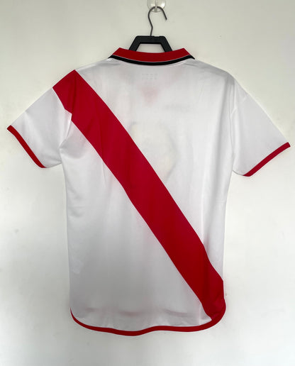 Man's Retro Jersey Vallecano Team Home - 2001/02