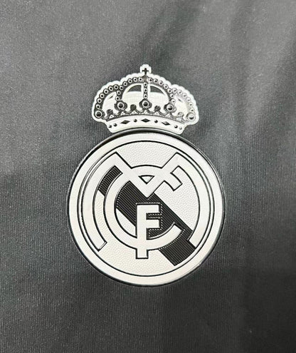 Man's Retro Long Sleeve Real Madrid Team - 2014/15