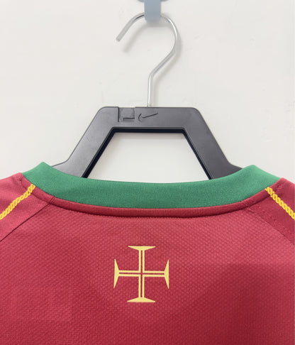 Man's Retro Jersey Portugal National Team - 2006