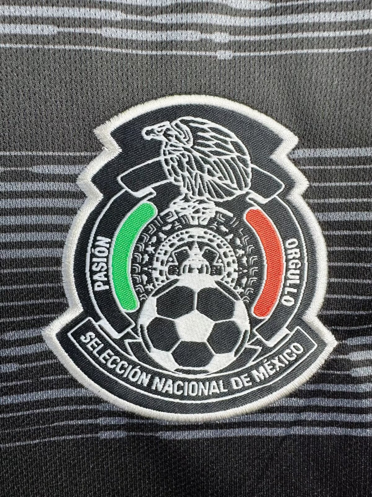 Man's Retro Jersey Mexico National Team Home - 2019