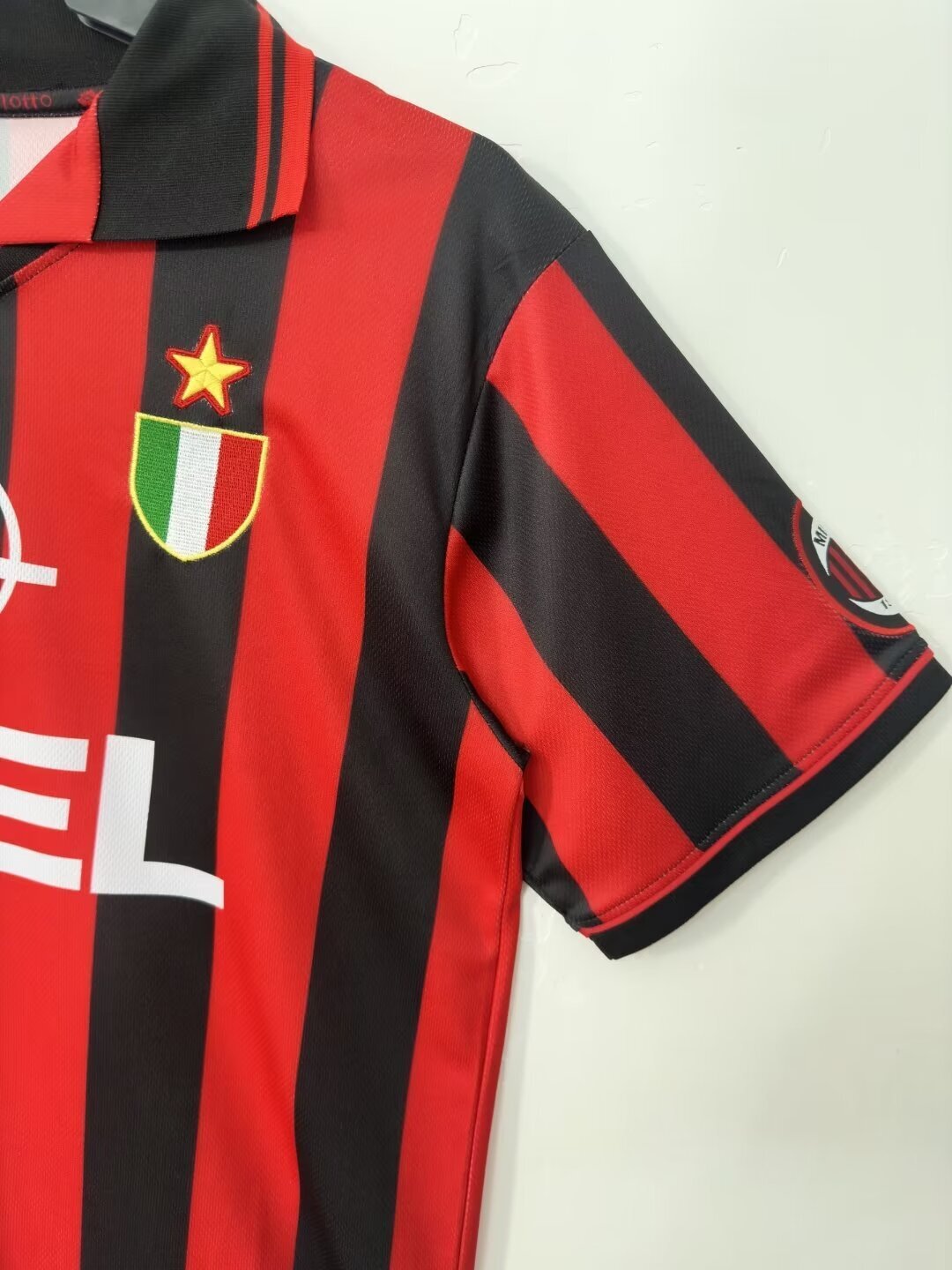 Man's Retro Jersey Milan Team Home- 1996/1997