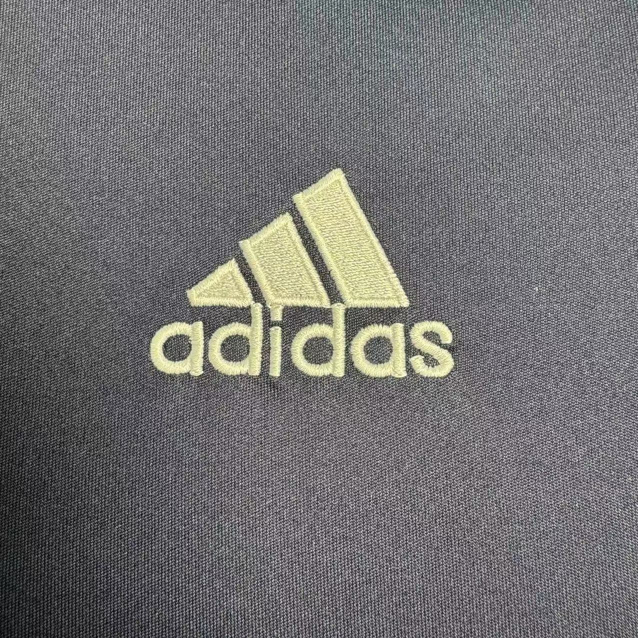 Man's Retro Jersey Real Madrid Team - 2004/2005