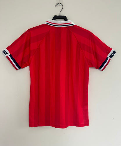 Man's Retro Jersey Norway National Team - 1998