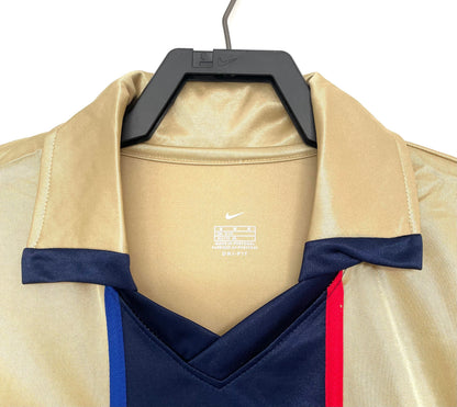 Man's Retro Jersey Barcelona Team Away - 2001/02