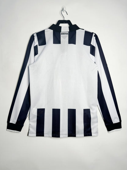 Man's Retro Long Sleeve Juventus Team Home - 2014/2015