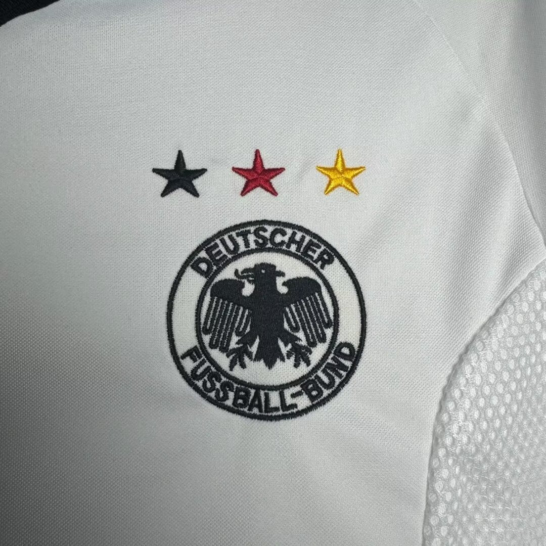 Man's Retro Jersey Germany National Team - 2002