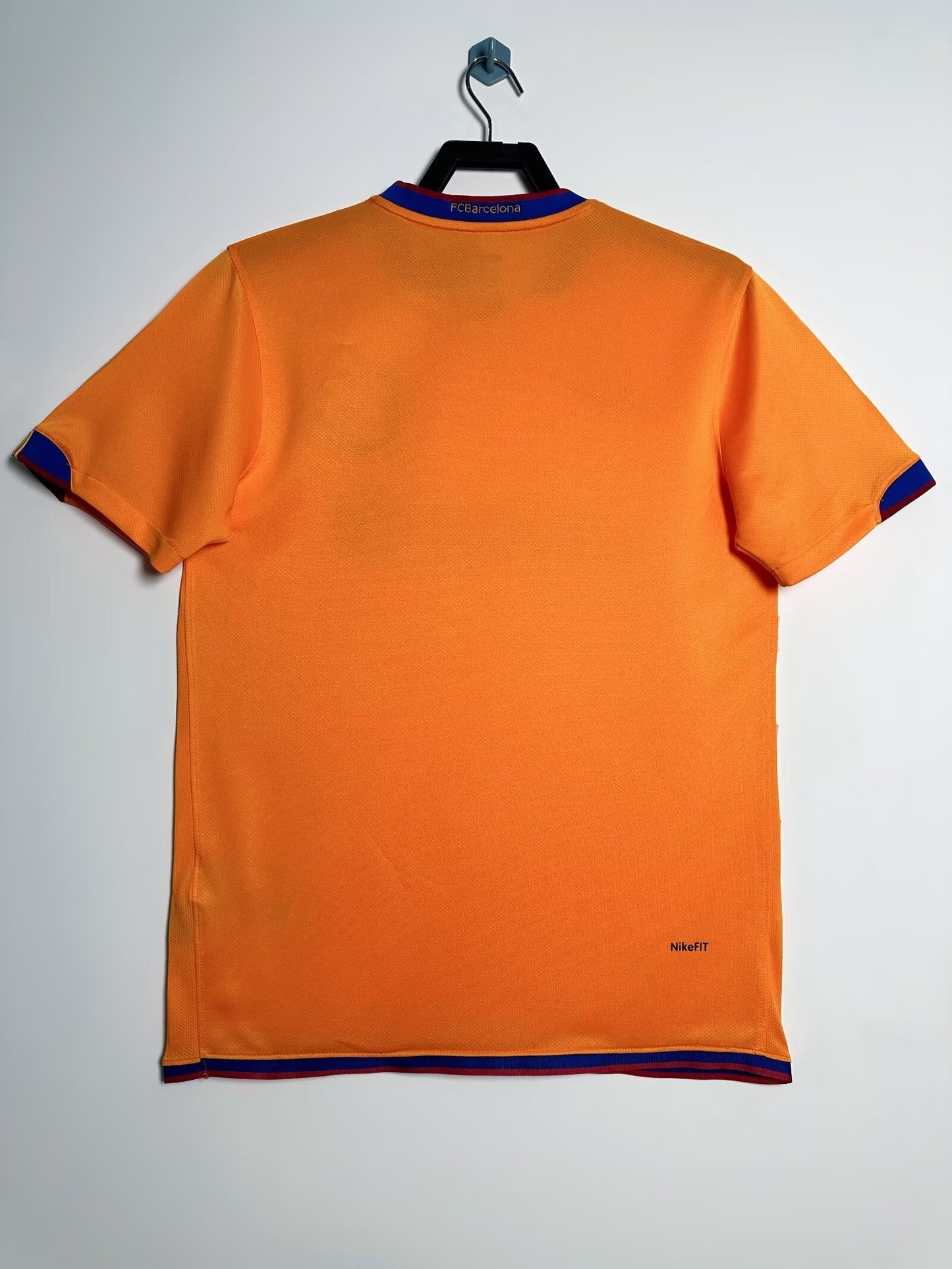Man's Retro Jersey Barcelona Team Away - 2006/07
