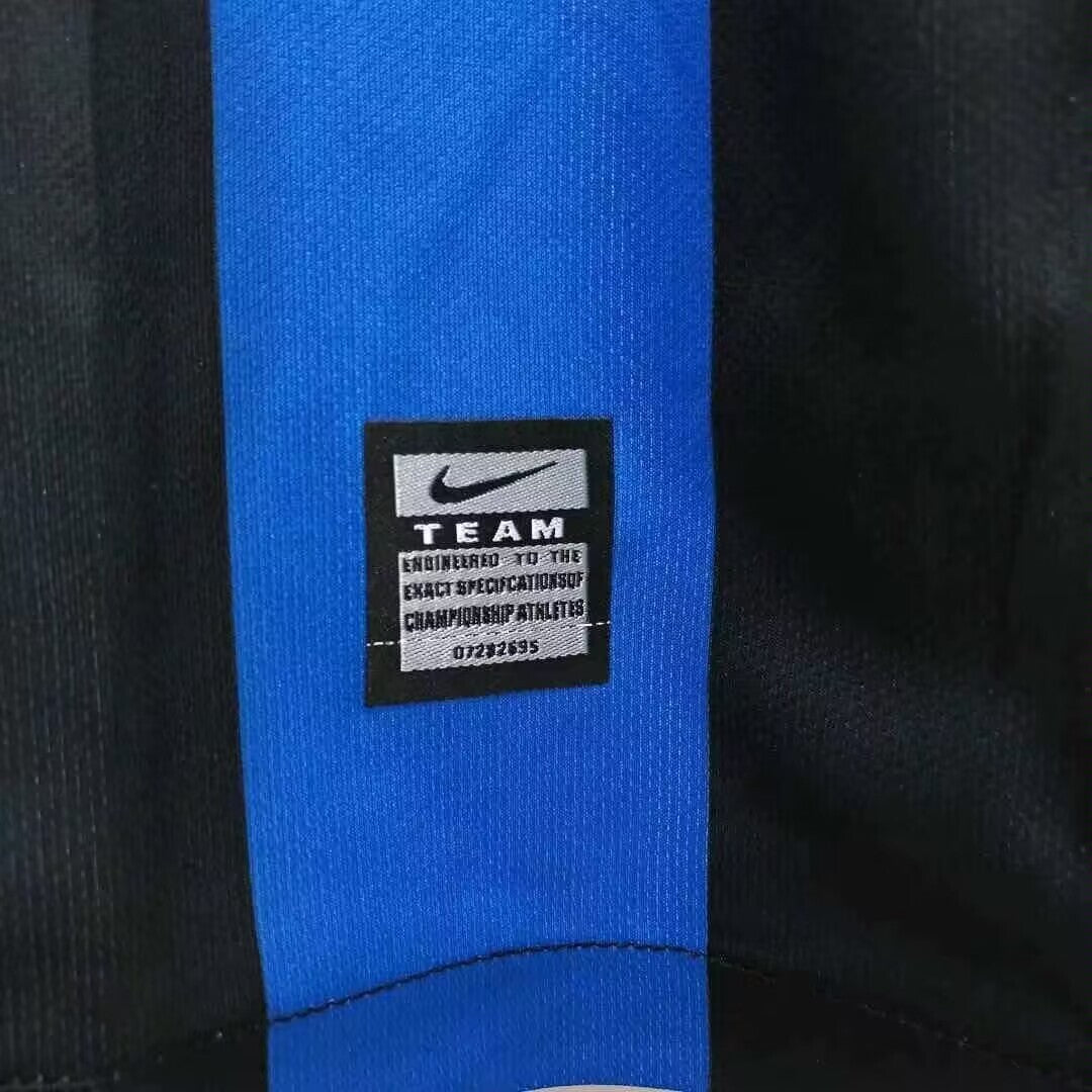 Man's Retro Jersey Internazionale Milano Team Home - 2010