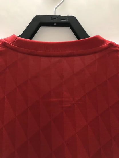 Man's Retro Jersey Liverpool Team - 2010
