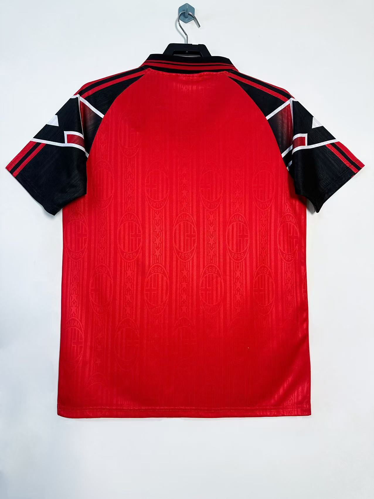 Man's Retro Jersey Milan Team Special Edition Red - 1997/1998