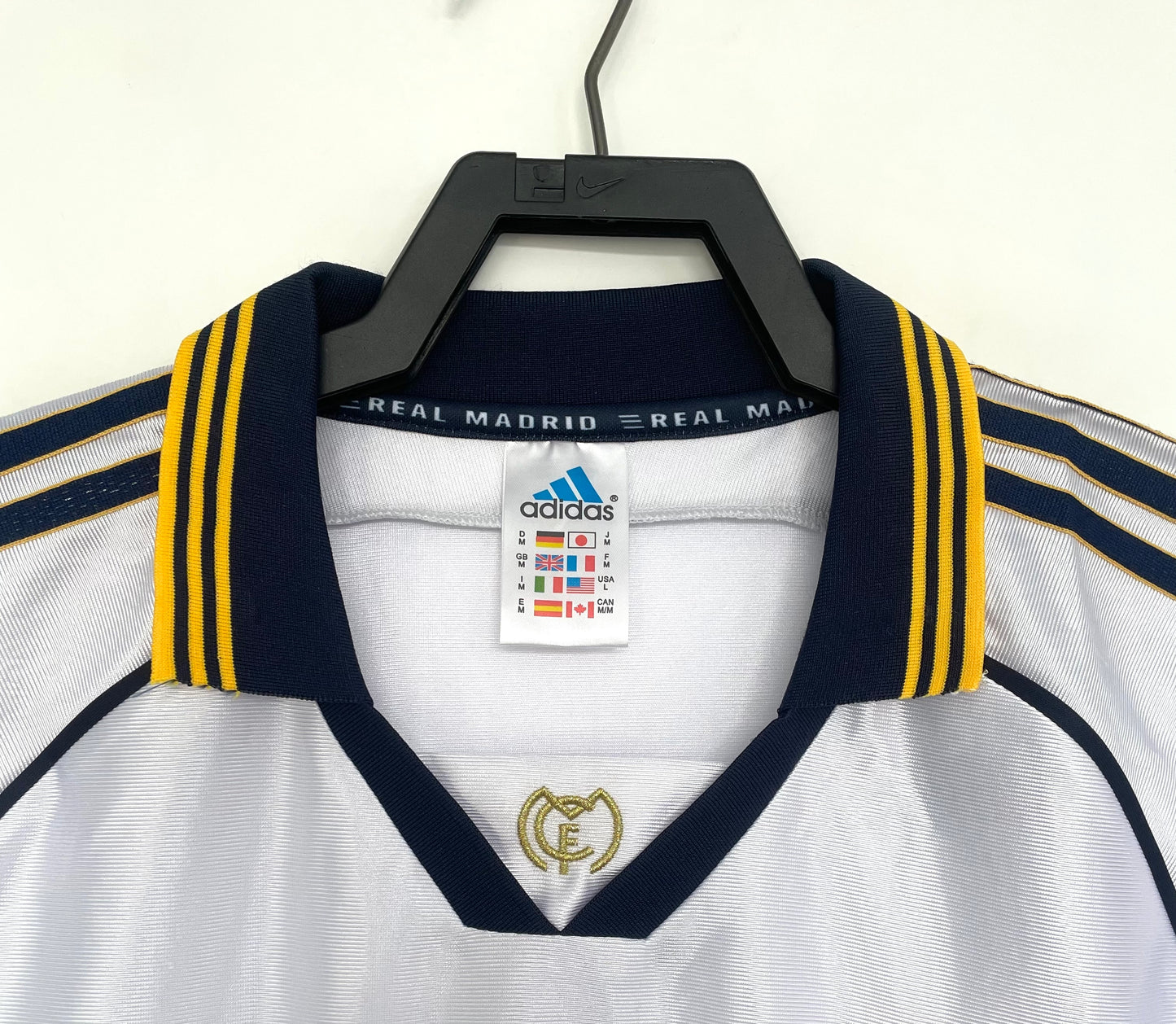 Man's Retro Jersey Real Madrid Team - 1998/00