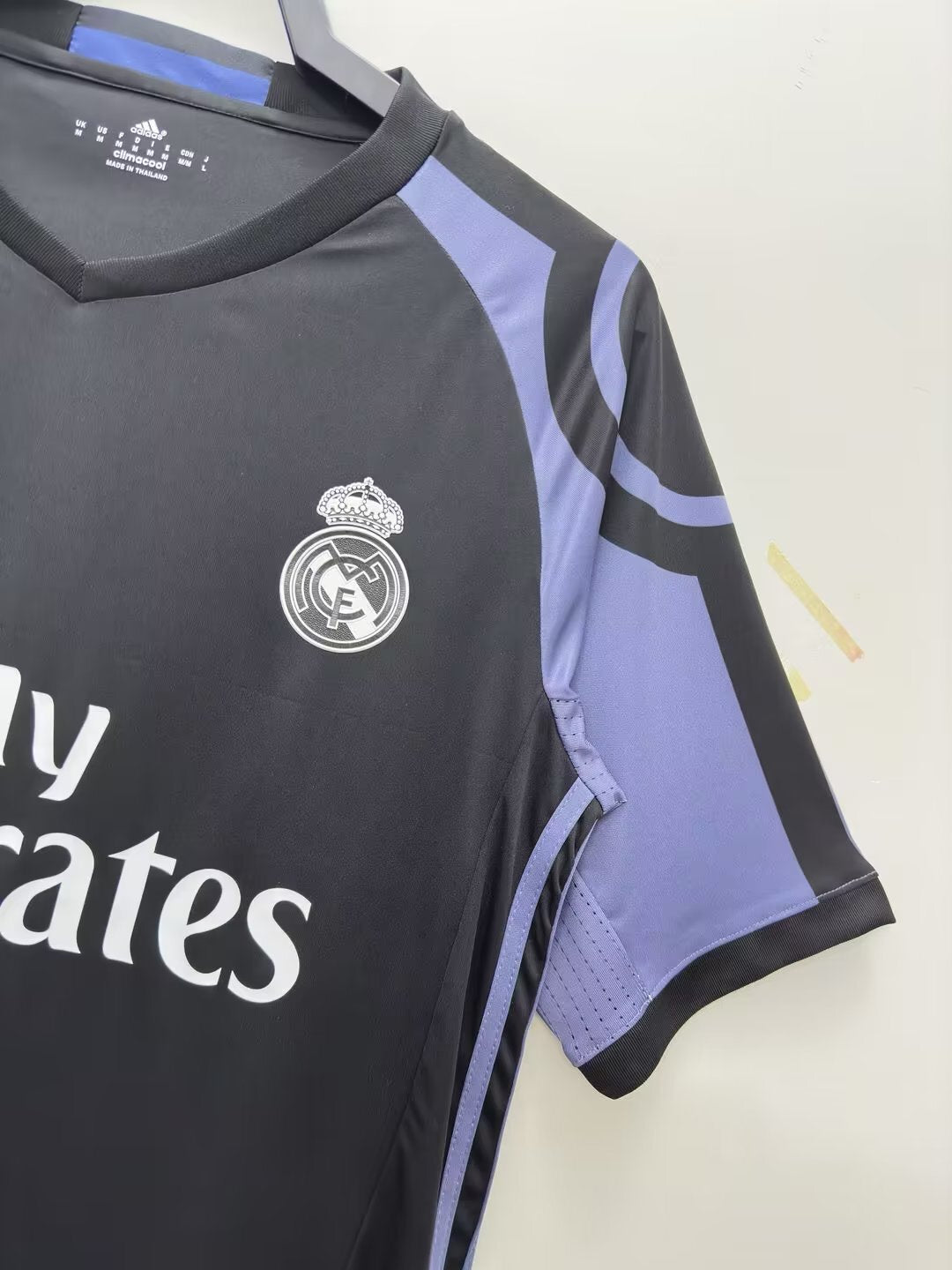 Man's Retro Jersey Real Madrid Team - 2016/17