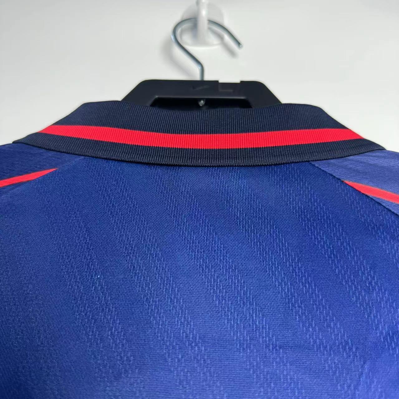 Man's Retro Long Sleeve West Ham Team Home - 1998