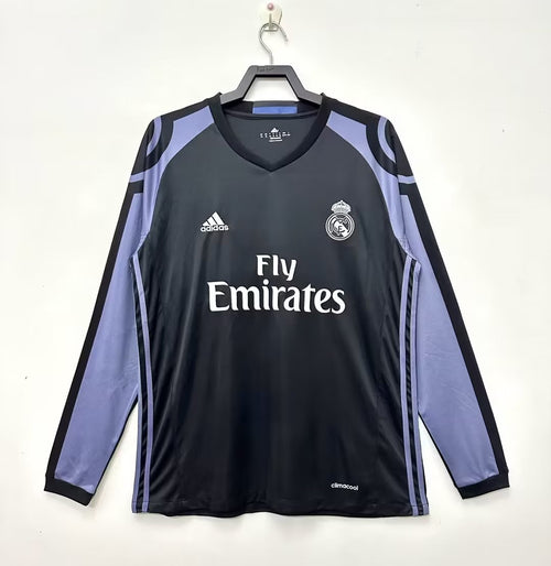 Man's Retro Long Sleeve Real Madrid Team - 2016/17