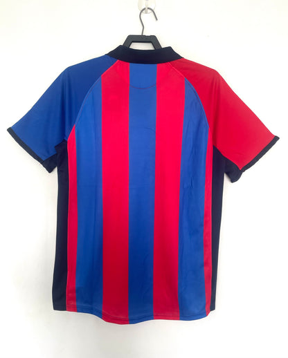 Man's Retro Jersey Barcelona Team Home - 2001/02