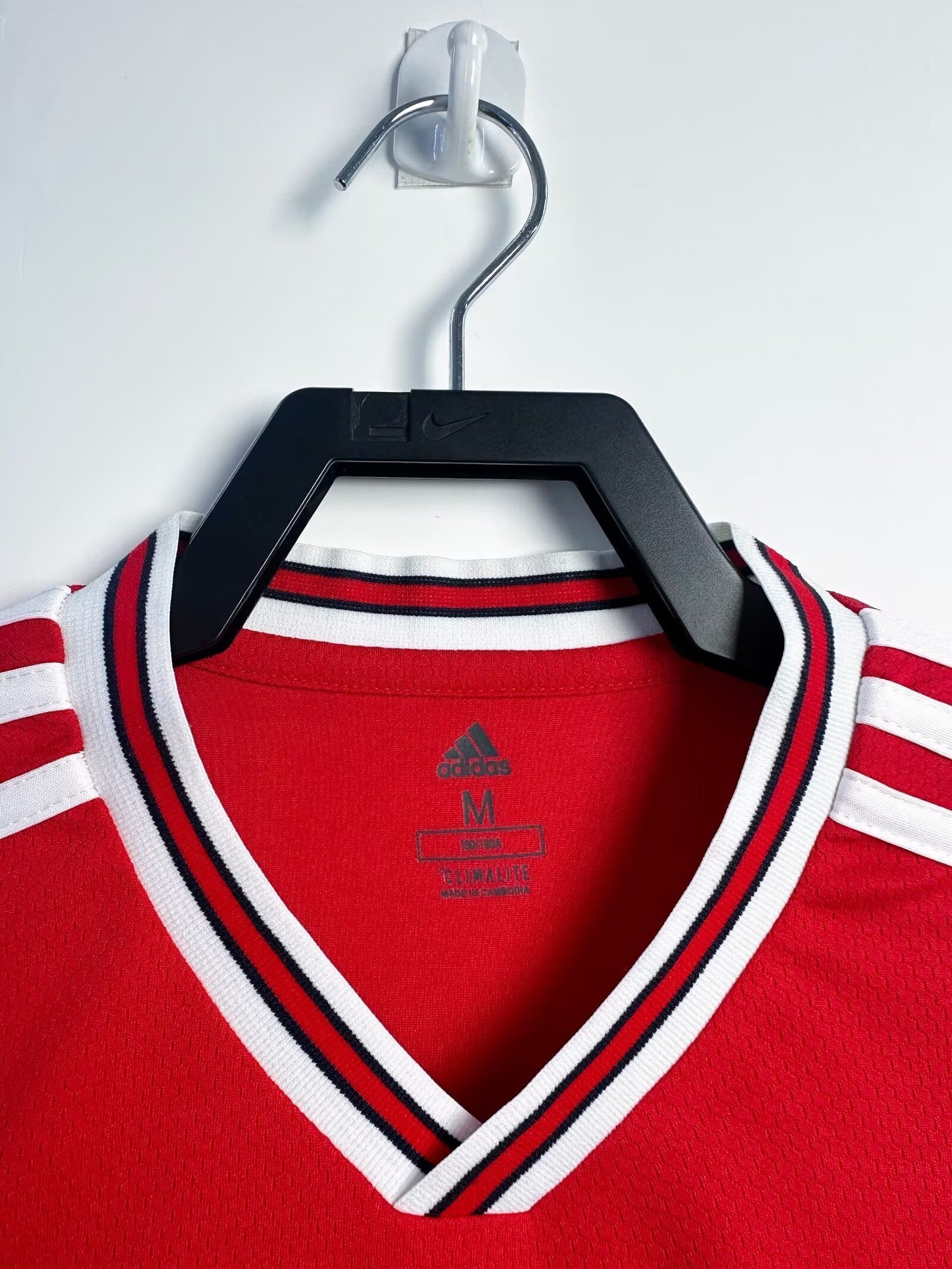 Man's Retro Jersey Arsenal Team Home  - 2019/20
