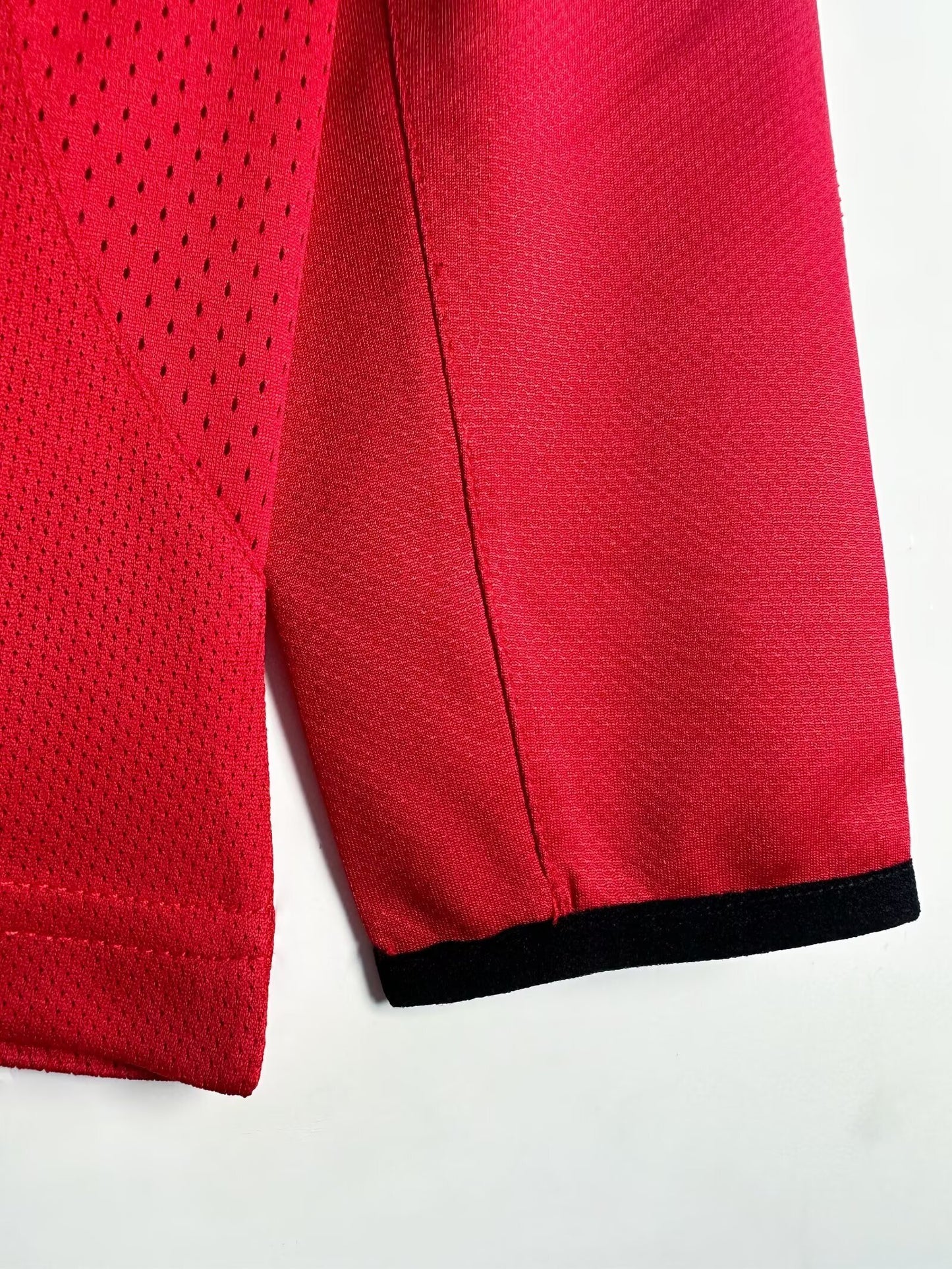 Retro Long Sleeve Manchester United Home - 2005/06
