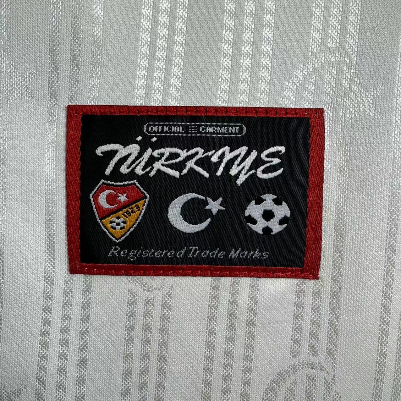 Man's Retro Jersey Türkiye National Team  Away - 1996