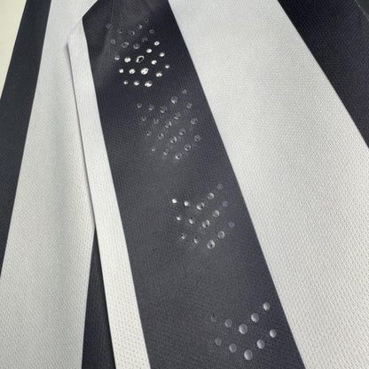 Man's Retro Long Sleeve Juventus Team Home - 2014/2015