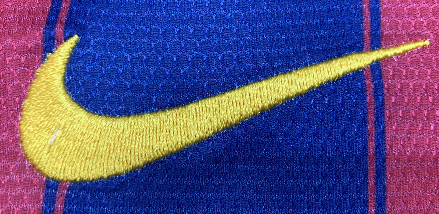 Man's Retro Jersey Barcelona Team Home - 2009/10