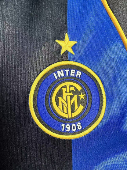 Man's Retro Jersey Internazionale Milano Team Home - 2001/02