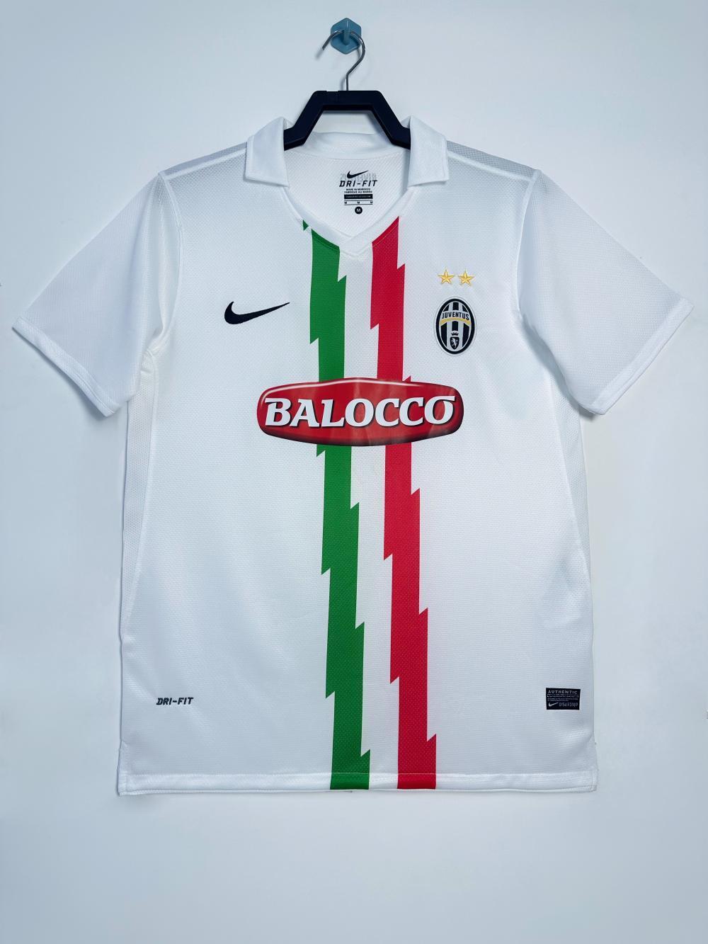 Man's Retro Jersey Juventus Team Away - 2010/11