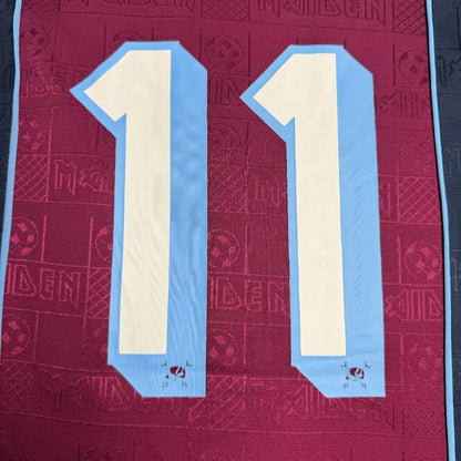 Man's Retro Jersey West Ham Team - 2011
