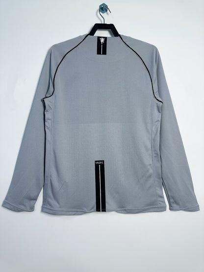 Man's Retro Long Sleeve Manchester United Team Grey GK - 2007/08